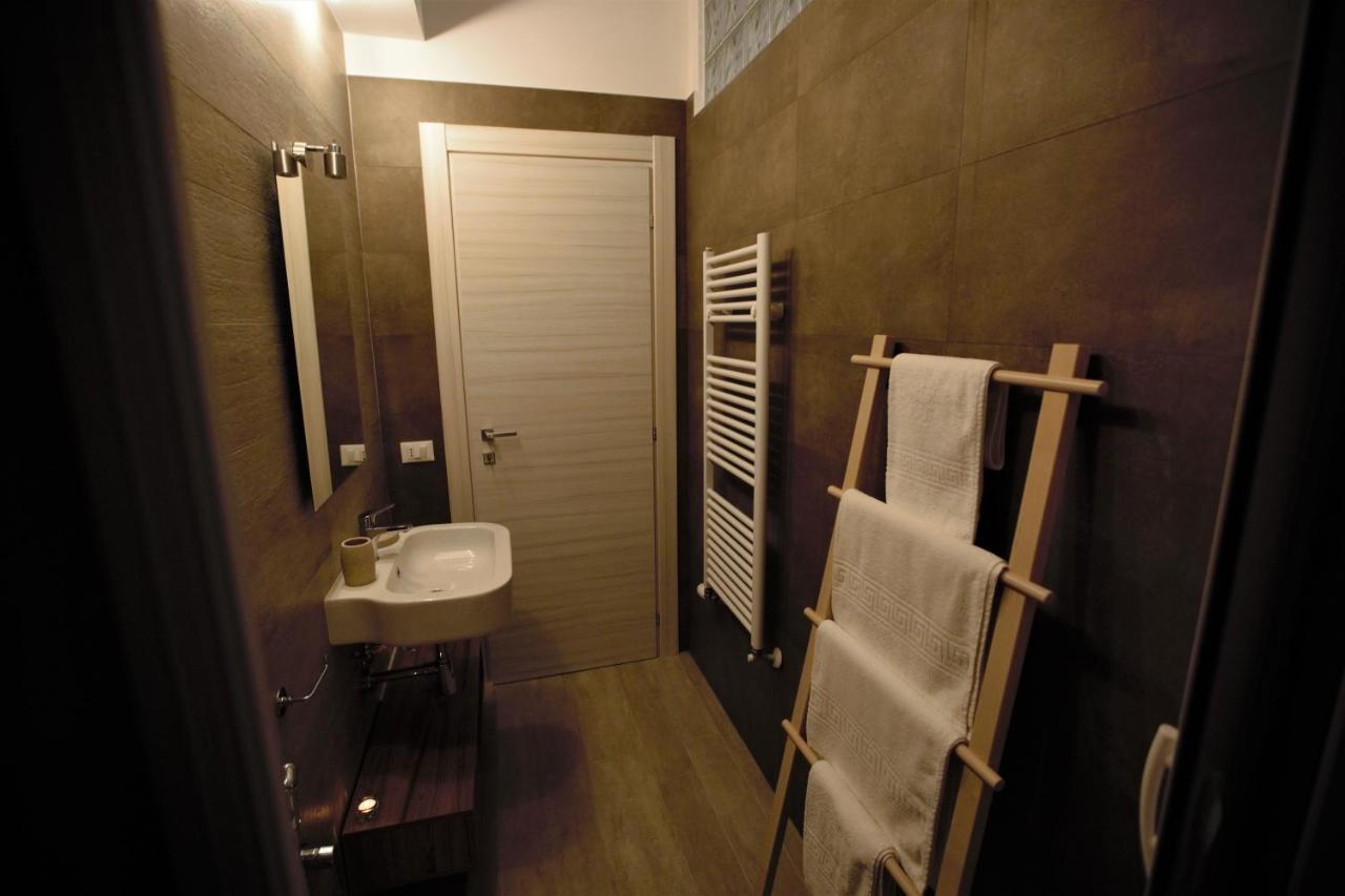 Phalanthos Taranto Bed & Breakfast Exterior photo